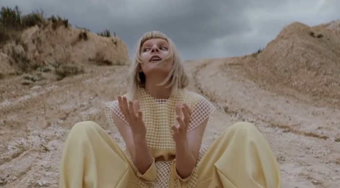 Aurora Lanza Nuevo Sencillo Y Video "Apple Tree"