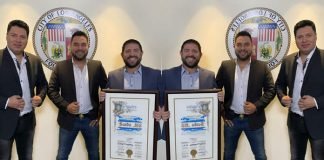 Banda MS Recibe Reconocimiento De El Concejo Municipal de Los Ángeles