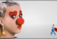 El Lanzamiento Del Nuevo Álbum "Smile" De Katy Perry Se Retrasa Dos Semanas