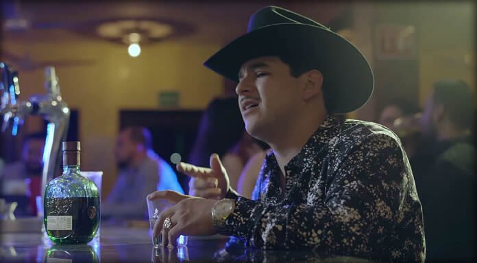 Tomás Ballardo Presenta Su Nuevo Sencillo Y Video "Me Cala"