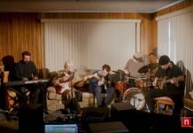 NPR Music Presenta A Men I Trust Dentro De Su Serie Tiny Desk (Home) Concert